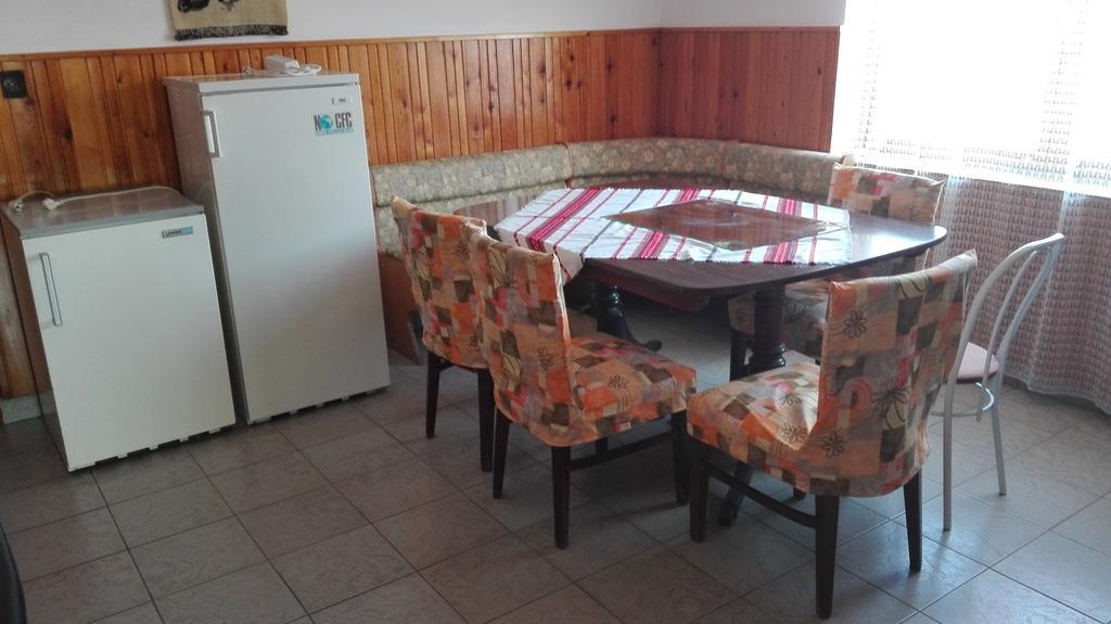 Plajbi Apartment Hajdúszoboszló Dış mekan fotoğraf