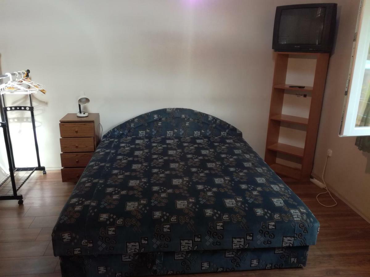 Plajbi Apartment Hajdúszoboszló Dış mekan fotoğraf